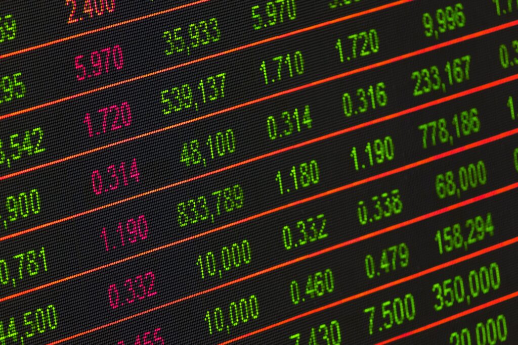Financial market data board illustrating exchange rate movements and investor sentiment affecting the Indonesian rupiah.